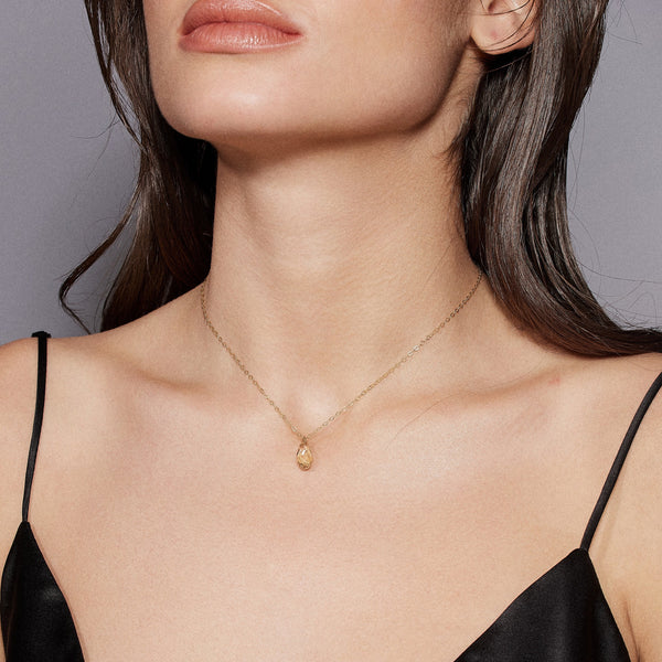 Pure Lone Necklace | Gold