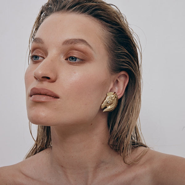 Mare Earrings | Gold