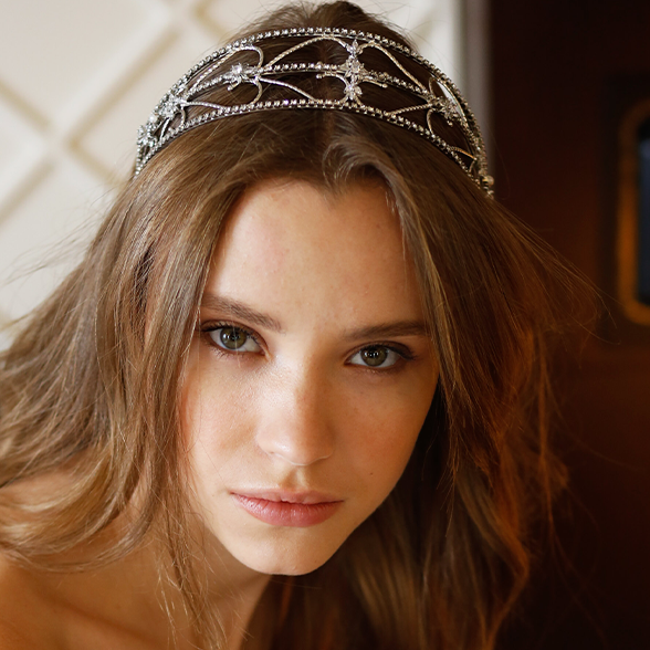 Esperanza Crown