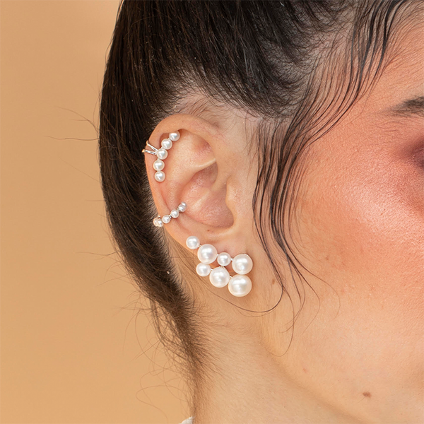 Small Pearl Ear-Cuff
