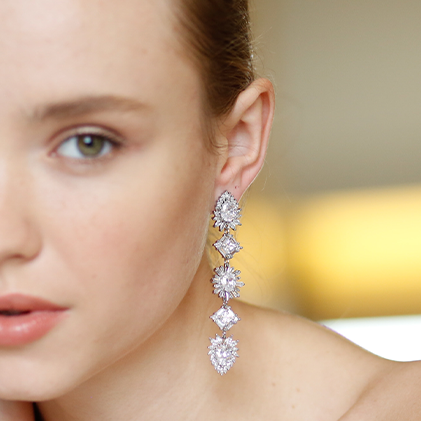 Ella Earrings | Gold