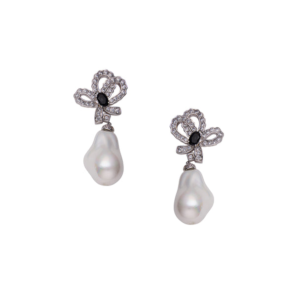Medison Pearl Earrings