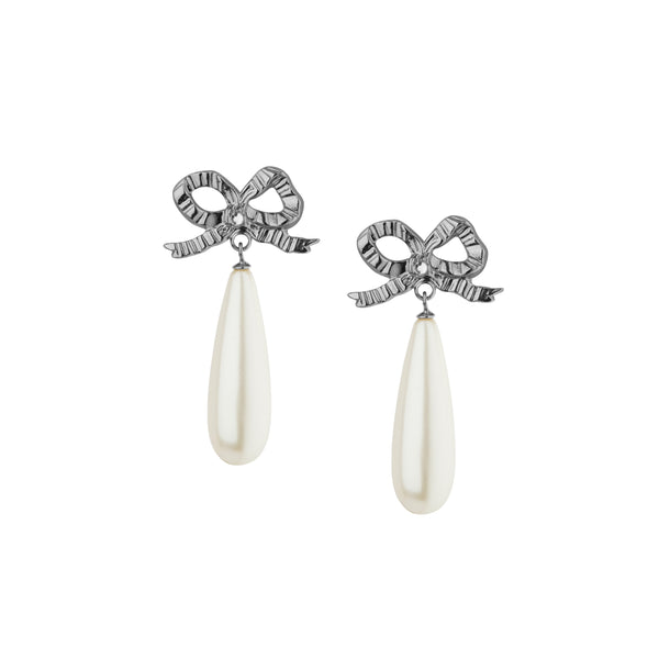 Bow Pearl Earrings