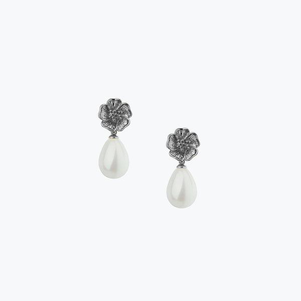 Pansy Pearl Earrings | Silver