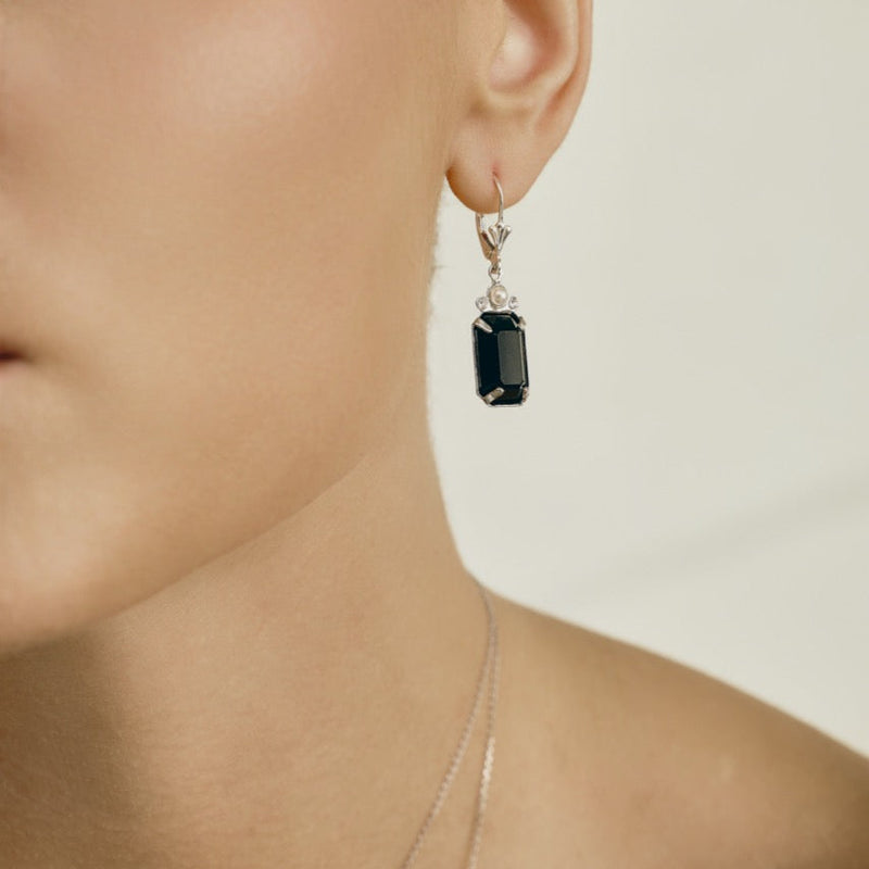 Chelsea Earrings | Black