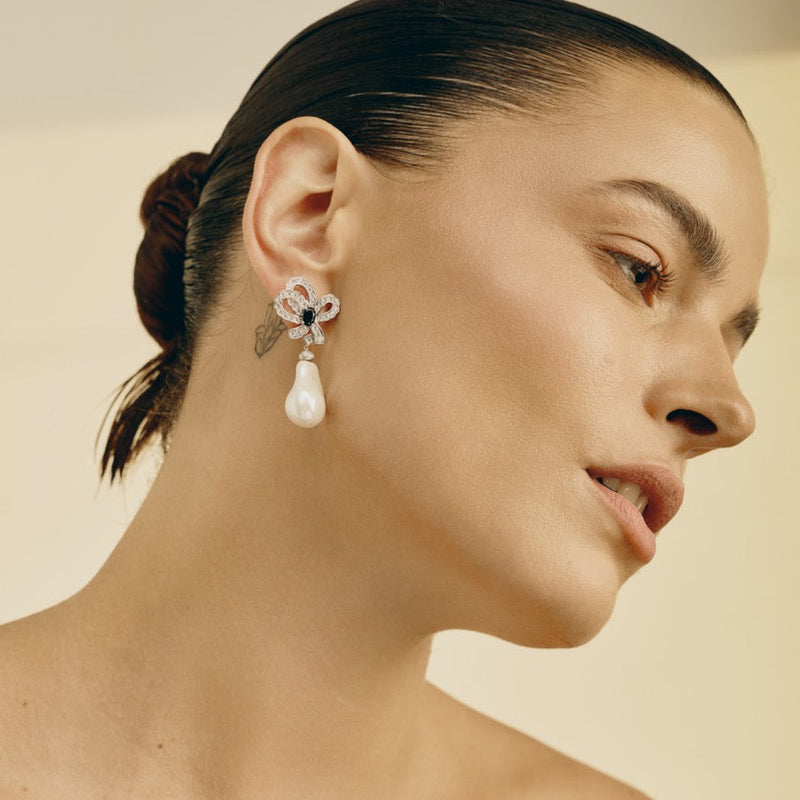 Medison Pearl Earrings