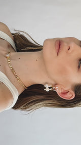 Luna Pearl Earrings | Gold