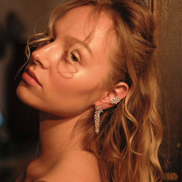 Crystal Cascading Earrings L | Gold